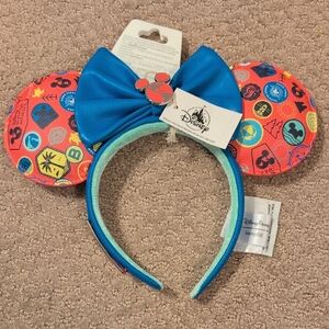 Disney Loungefly Vacation Club Exclusive Minnie Mouse Ears Headband NWT